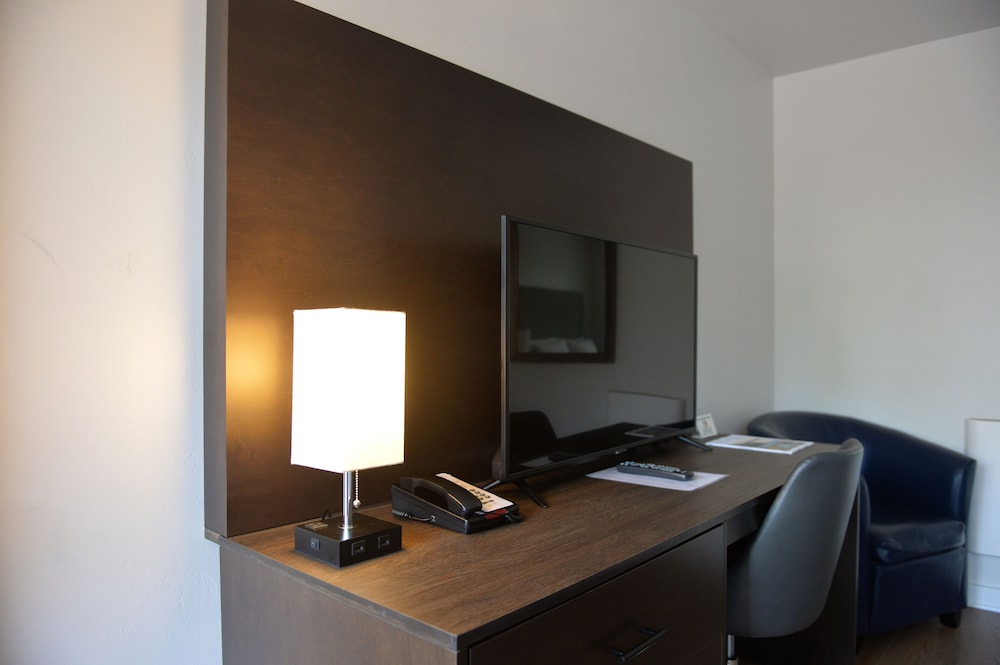 Crown City Inn - photo 24