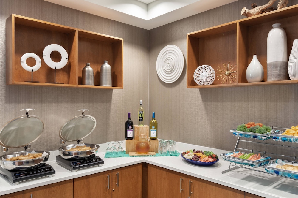 SpringHill Suites by Marriott Cleveland Solon - photo 4