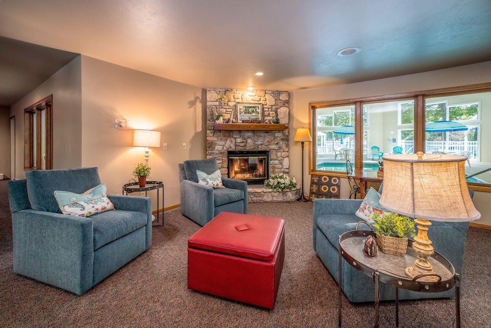 Somerset Inn & Suites - photo 34