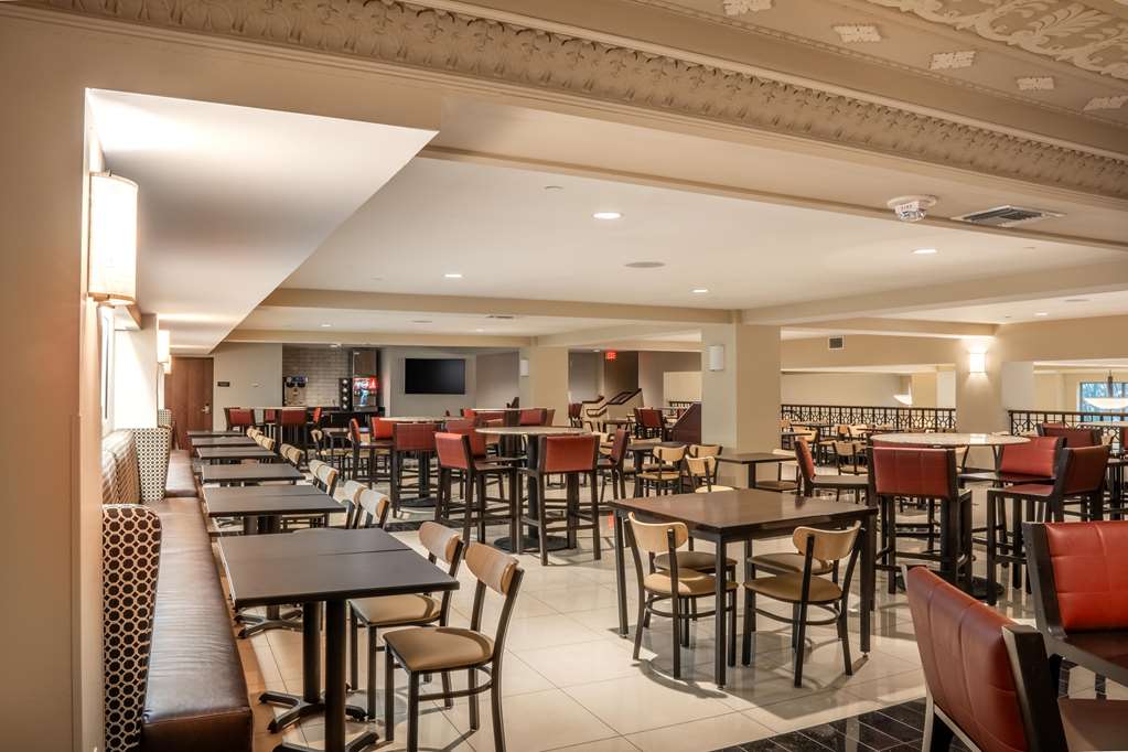 Drury Plaza Hotel Broadview Wichita - photo 14