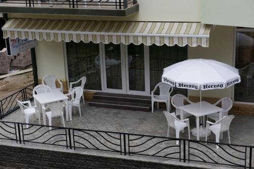 Prime Ureki in Urek'i, Georgia