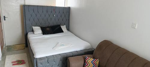 Roysambu Studio Staycation