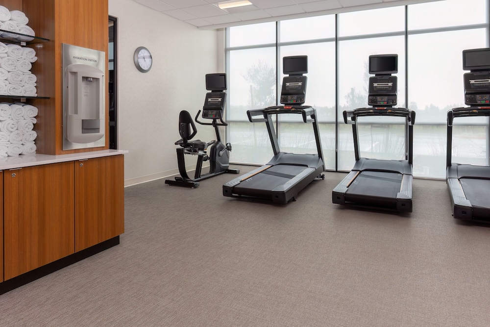 SpringHill Suites by Marriott Pleasanton - photo 17