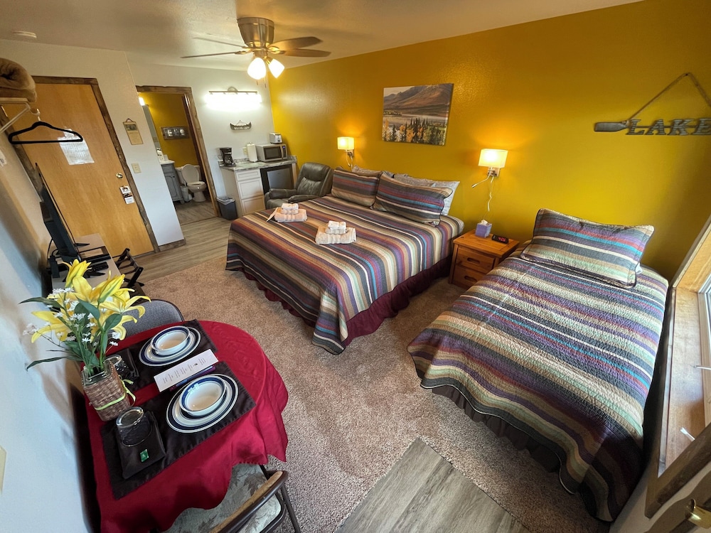 Denali Lakeview Inn - photo 11