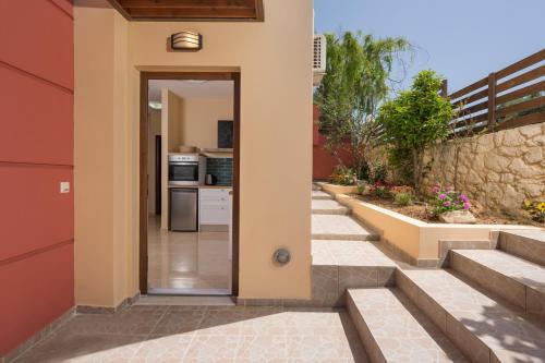 Anna Boutique Apartment — 4-Star Luxury Hotel in Daratsos, Greece