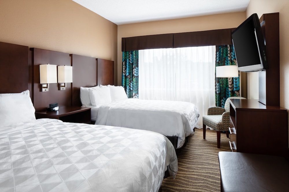 Holiday Inn & Suites Overland Park West by IHG - photo 17