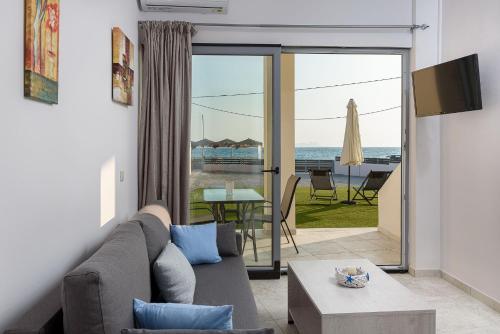 Coral Sea Apartment — 4-Star Luxury Hotel in None, Greece