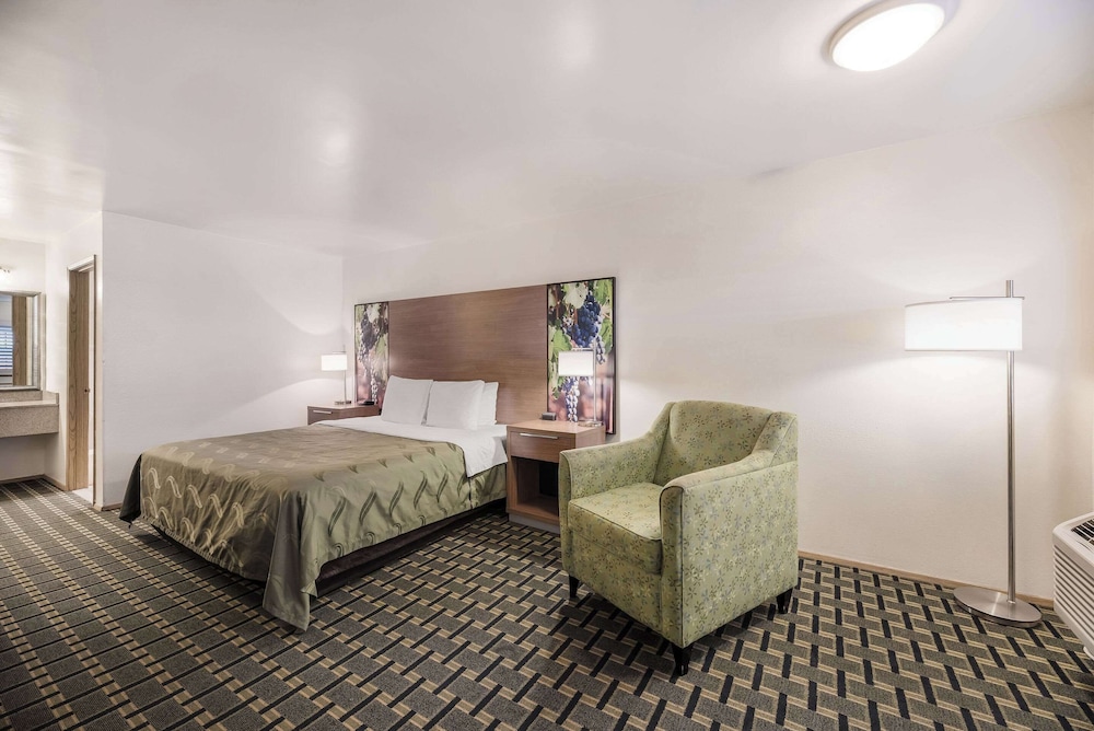 Quality Inn Near Fort Hunter Liggett - photo 18
