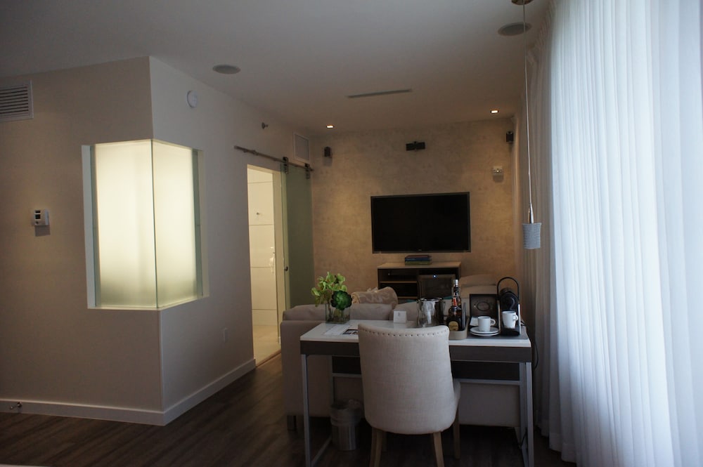 The Marlin Hotel - photo 85