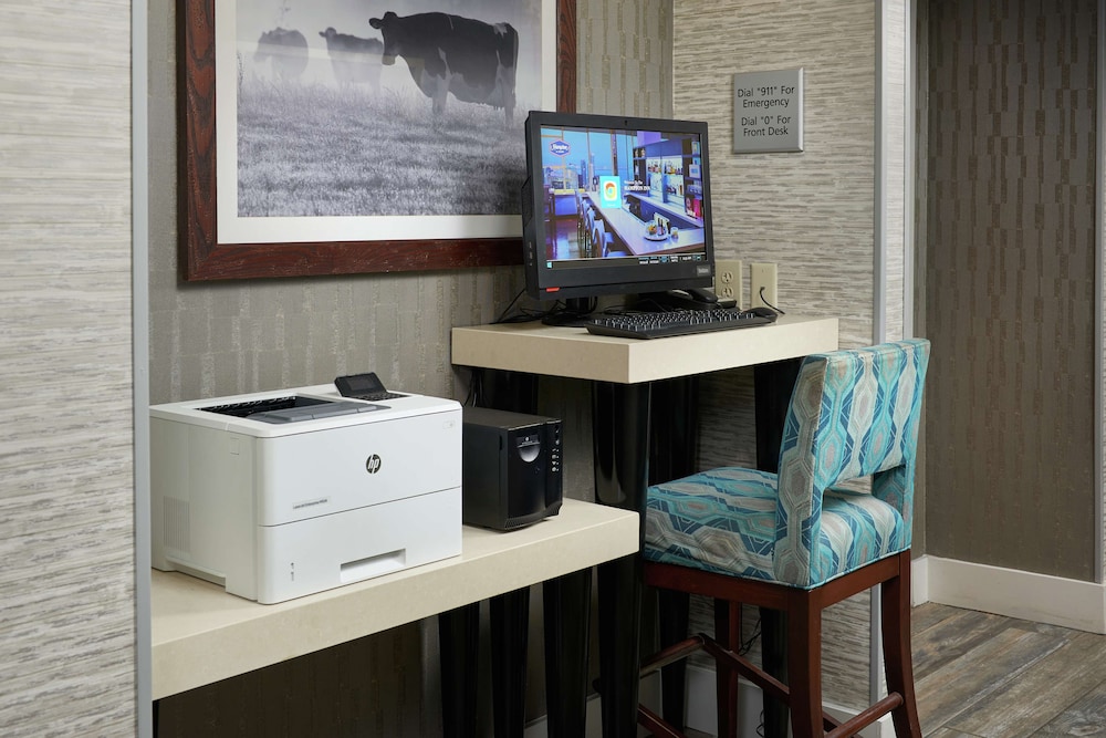 Hampton Inn Beaumont - photo 31