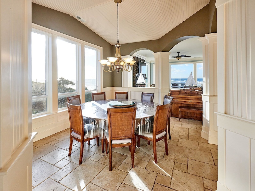 Admiral's Beach Retreat - photo 27
