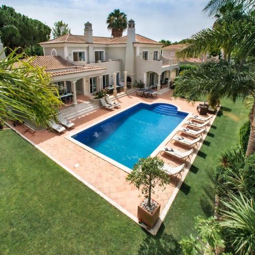 Villa Millennium luxury villa relaxing location — 4-Star Luxury Hotel in Almancil, Portugal