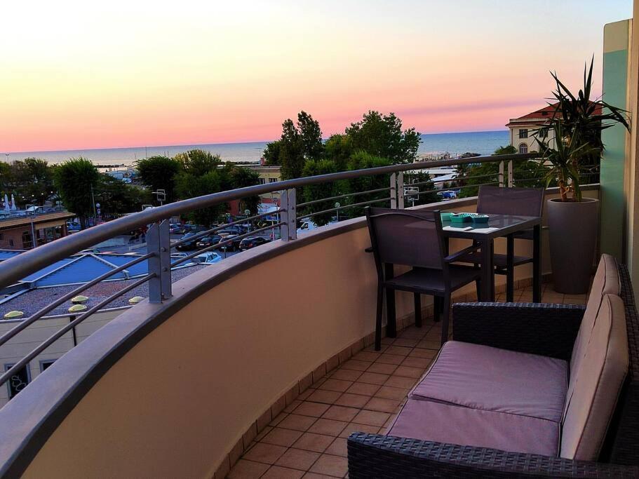 VistaMare Bluemar The Art of the Sea 105mq — 4-Star Luxury Hotel in Cattolica, Italy
