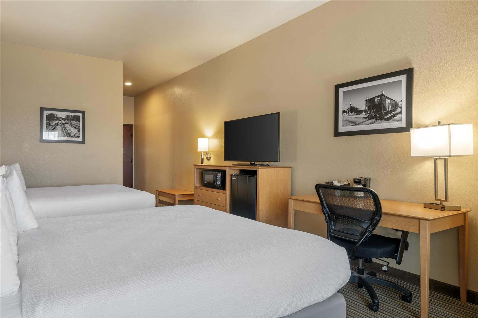 Best Western Shelby Inn & Suites - photo 16