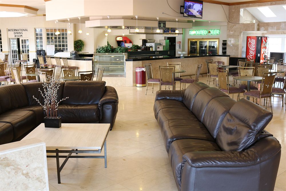I Drive Grand Resort & Suites - photo 47