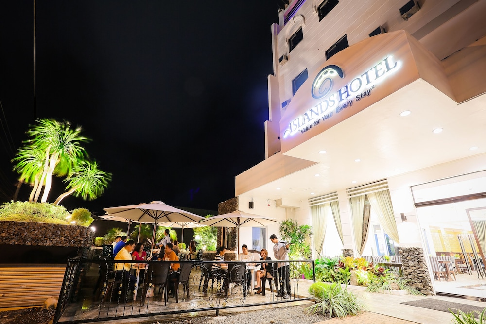 Islands Hotel — hotel in Roxas