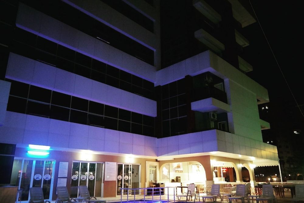 Servet 76 Grand Hotel in Erdemli, Turkey