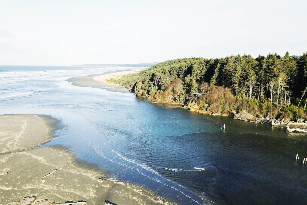 Hi Tide Ocean Beach Resort - photo 43