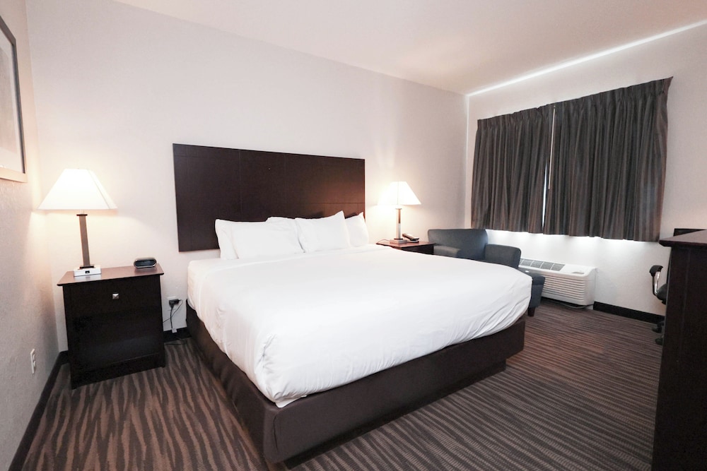 Cobblestone Inn & Suites Maryville - photo 7
