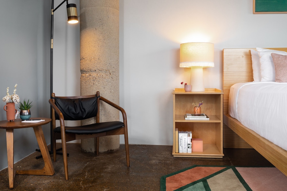 Canvas Hotel Dallas - photo 15