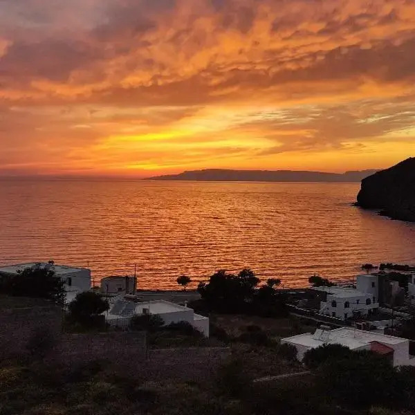Sunset Hotel - carbon neutral hotel in Patmos