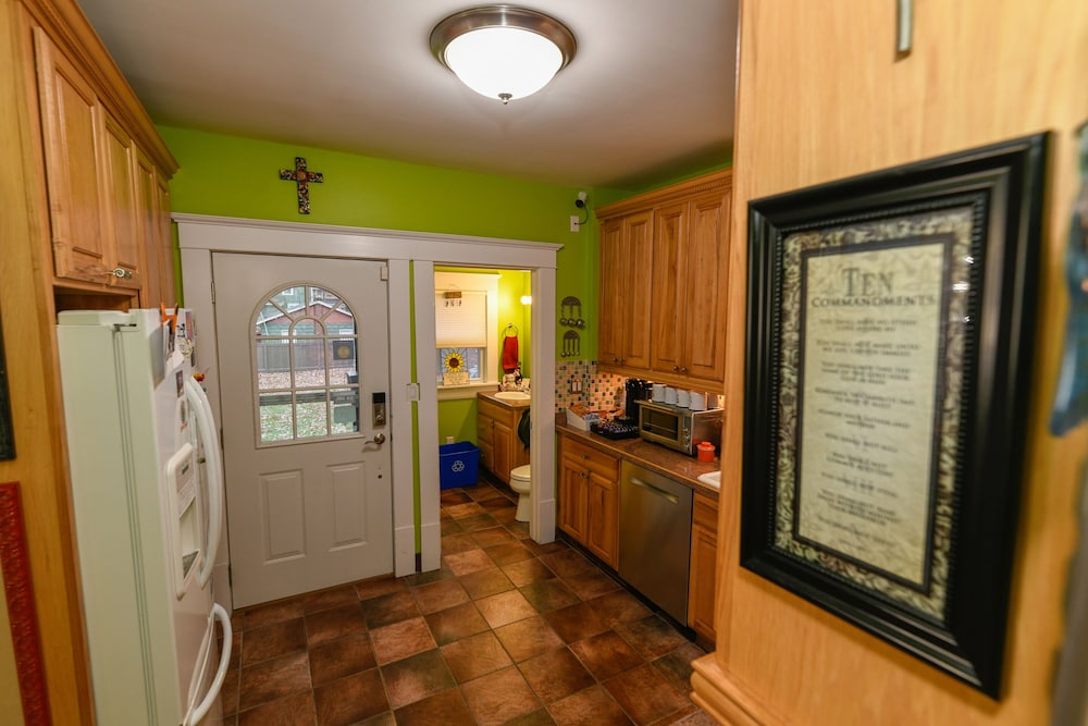 Berrodin Bed & Breakfast - photo 196