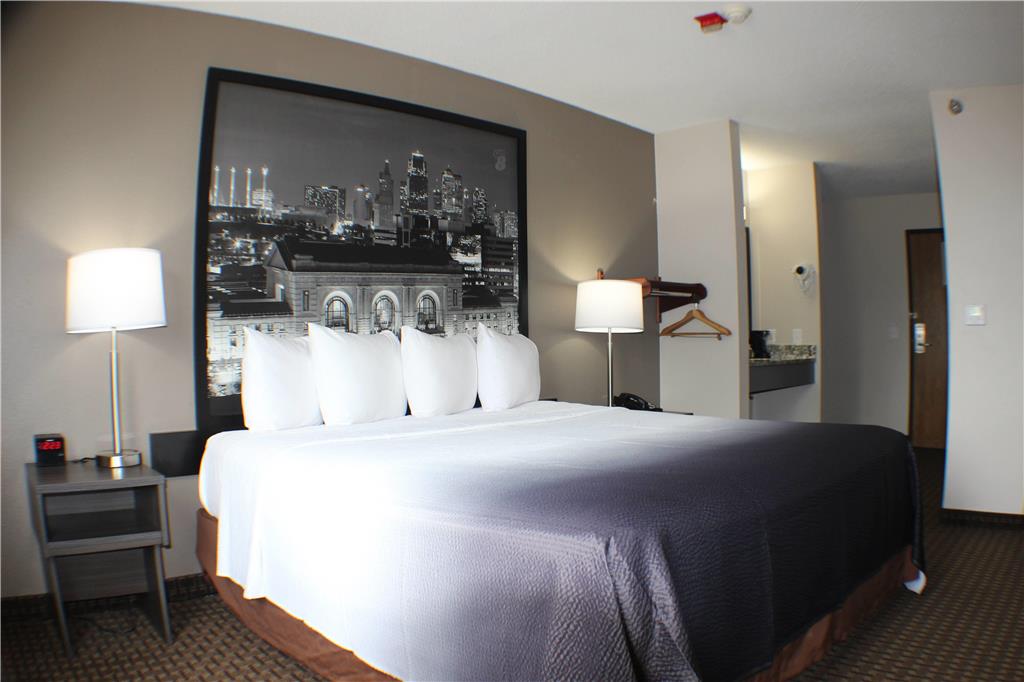 Super 8 by Wyndham Gardner - photo 10