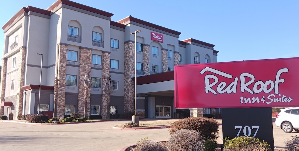 Red Roof Inn & Suites Longview - featured photo