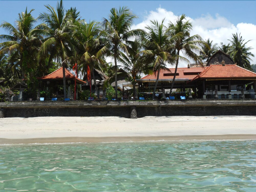 Anom Beach Hotel - last minute hotel in Bali