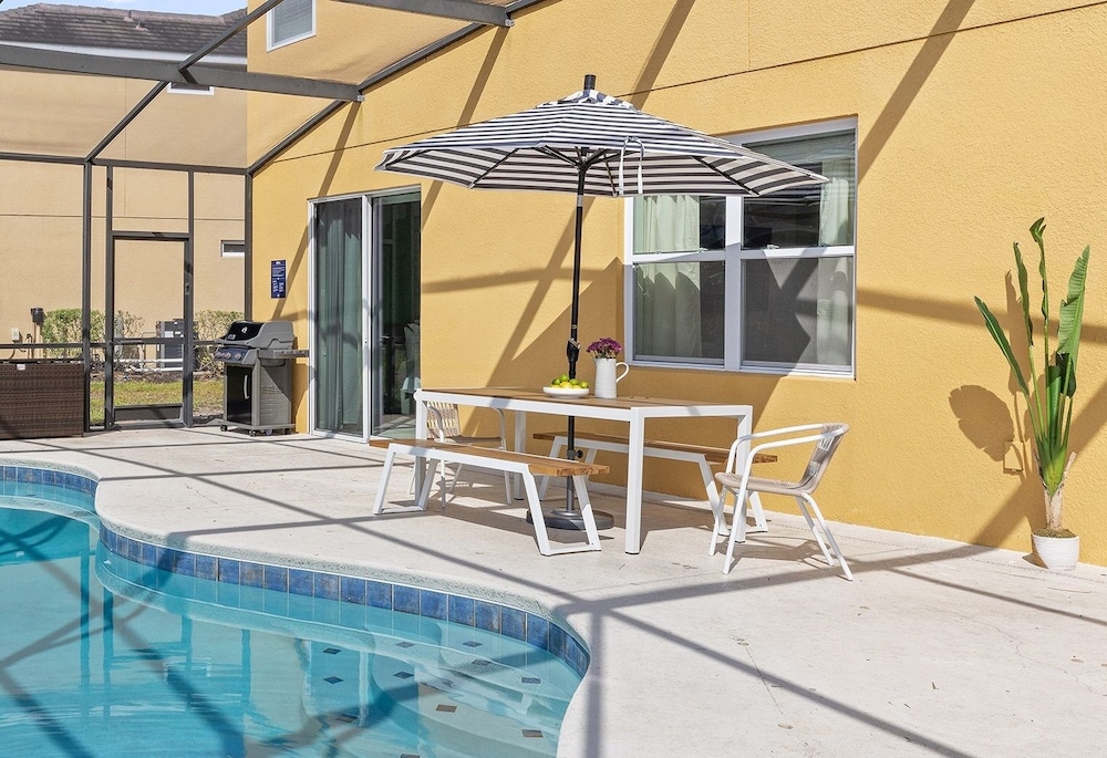Tranquil Broad Oak Resort style Retreat 8 Bedroom Home by Overmoon - photo 34
