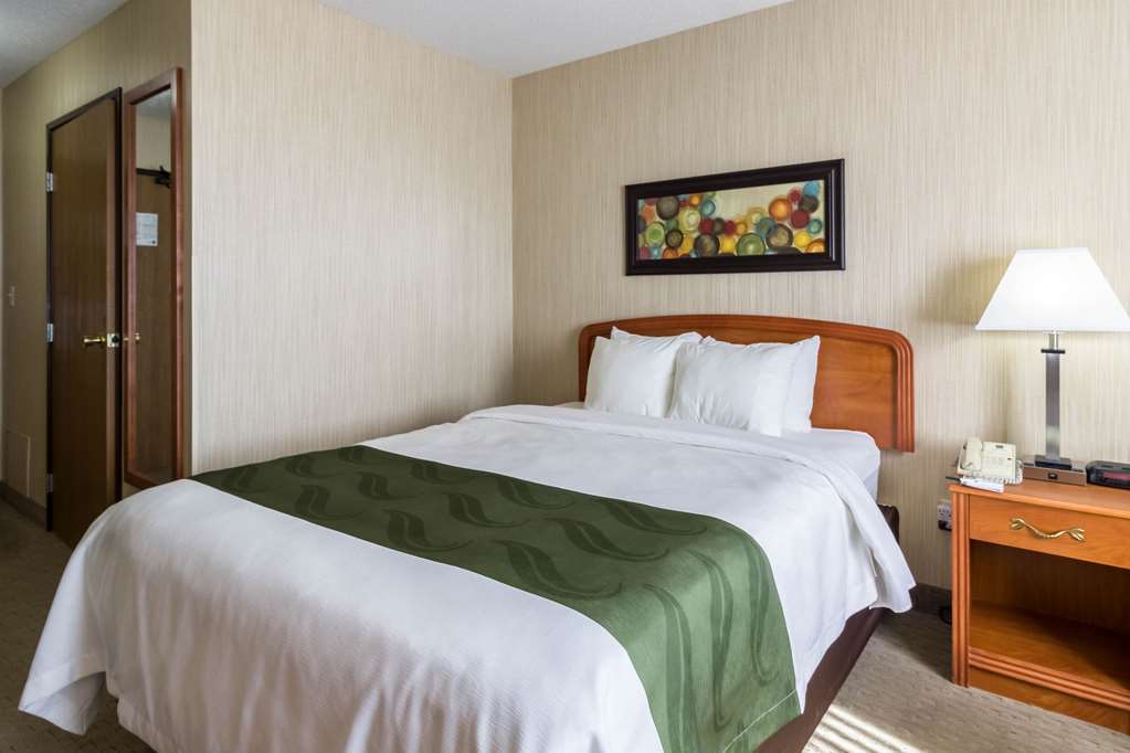Quality Inn Marshall near University - photo 12