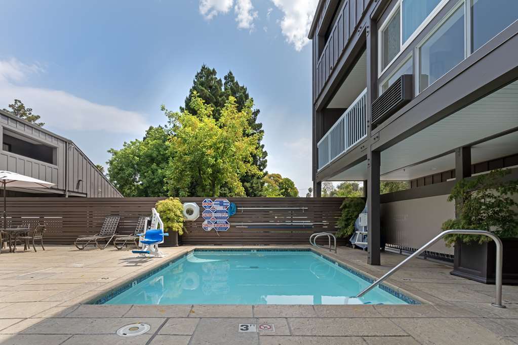 Best Western Plus Inn At The Vines - photo 48