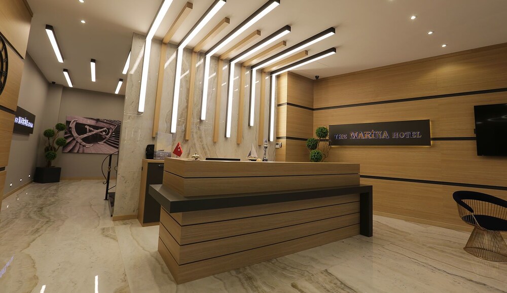 Burhaniye Marina Boutique Hotel — Burhaniye