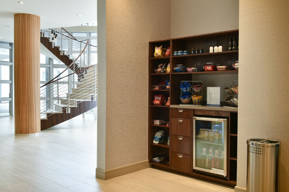 Four Points by Sheraton Coral Gables - photo 16