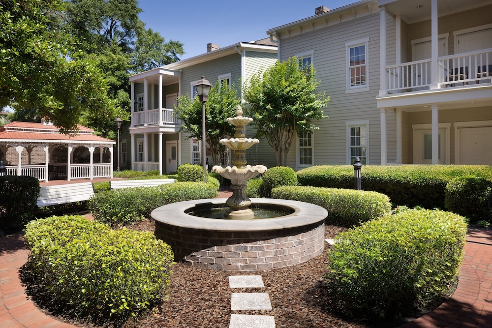 Residence Inn by Marriott Savannah Downtown Historic Distric - photo 28