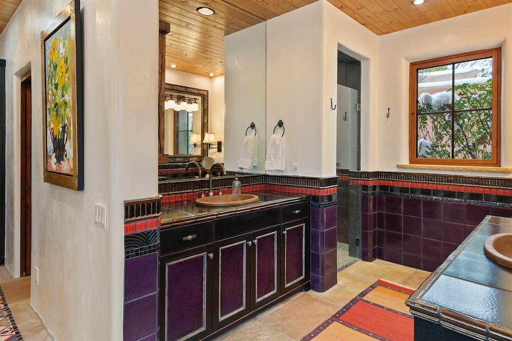 La Joya Spacious and Historic Downtown Jewel - photo 50
