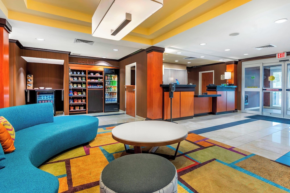 Fairfield Inn & Suites by Marriott Hooksett - photo 2