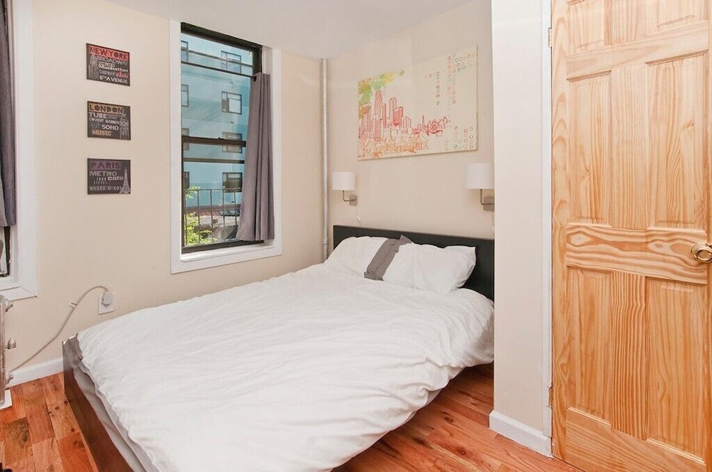 Upscale Newly Renovated 2 BR on Midtown East New York - photo 6