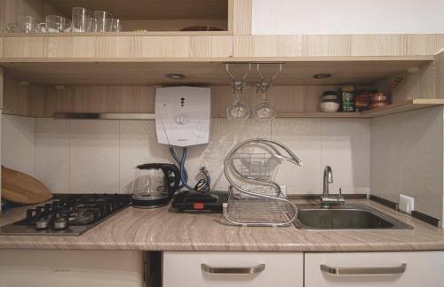 Cozy Studio Apartment In the Center By Wehost