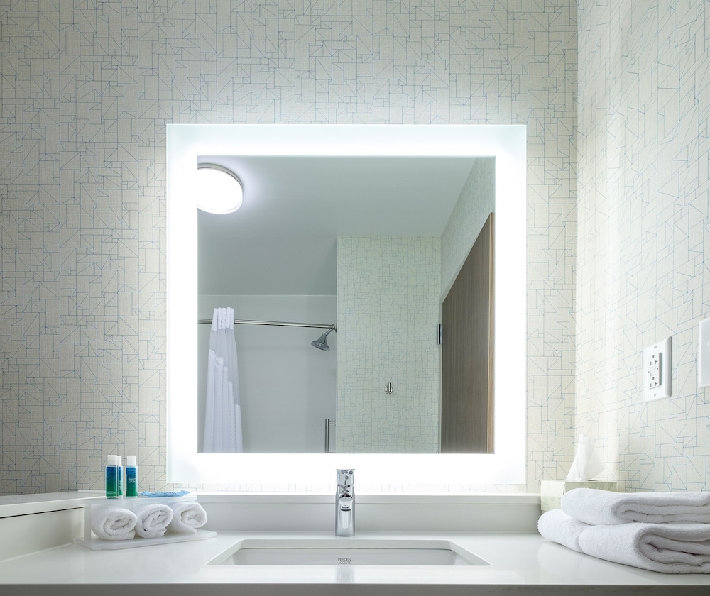Holiday Inn Express & Suites Eagan Minneapolis Area by IHG - photo 11
