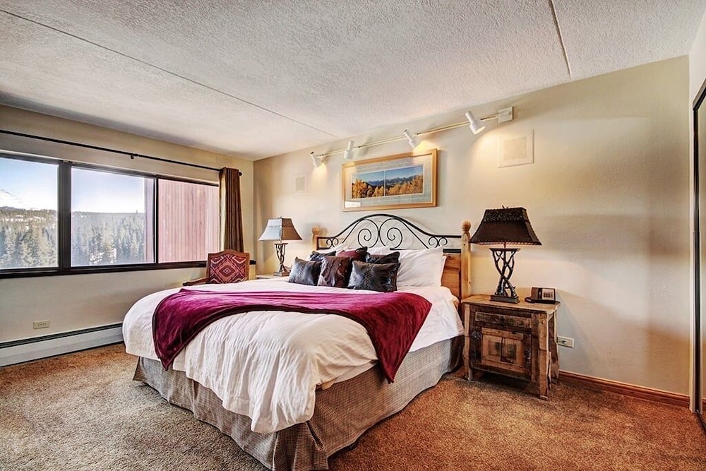 Beaver Run Peak 9 Penthouse by RedAwning - photo 2