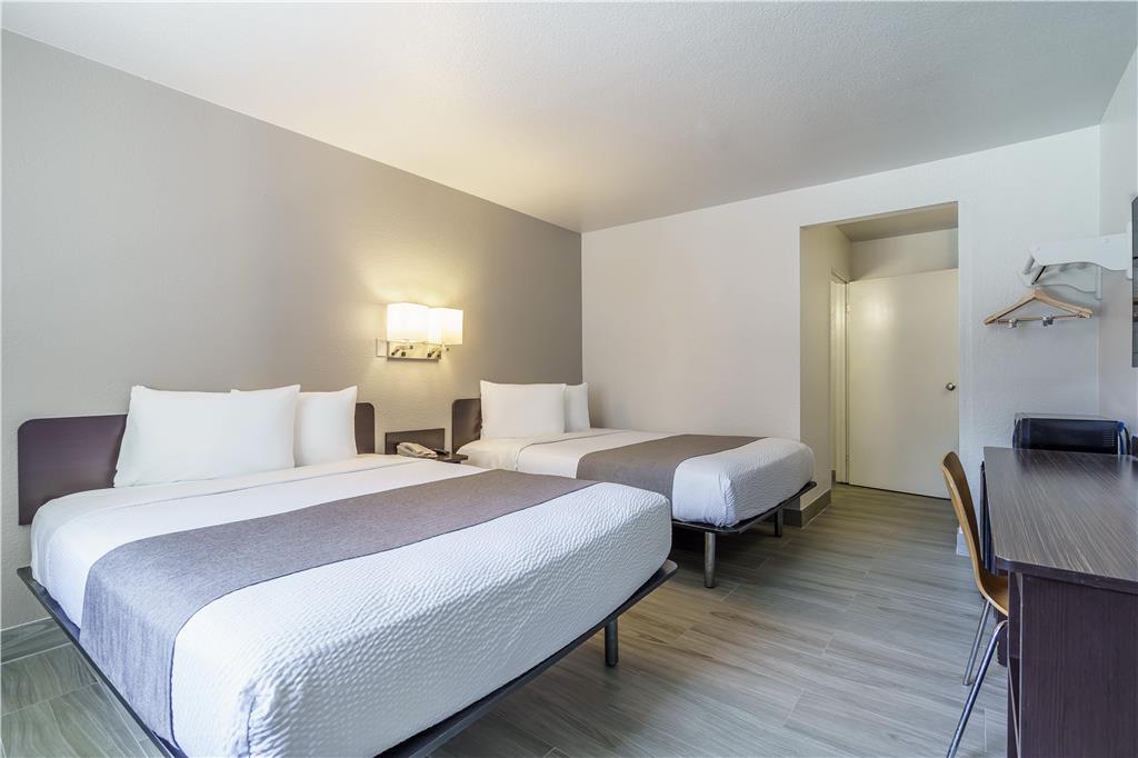 Motel 6 Fremont CA North — hotel in Fremont