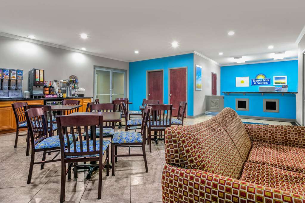 Days Inn & Suites by Wyndham Cabot - photo 33