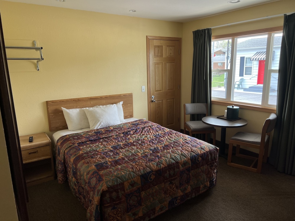 All Star Inn & Suites - photo 56