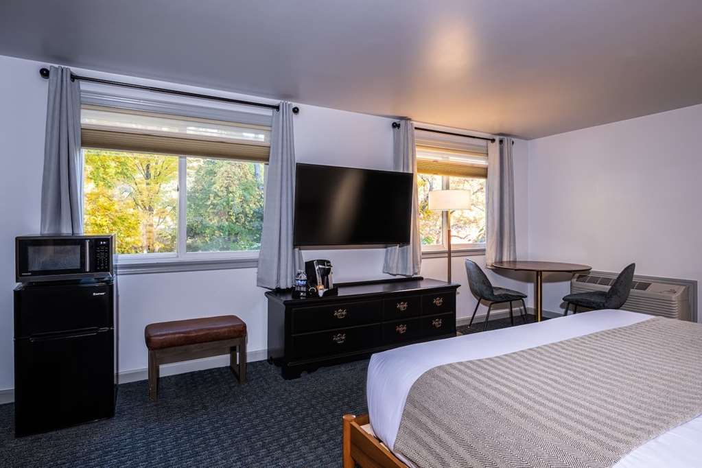 Riverhouse by Weekender - photo 3