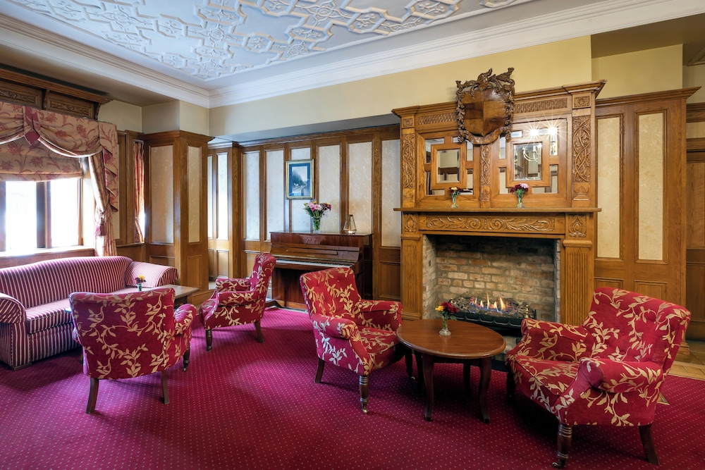 Newgrange Hotel