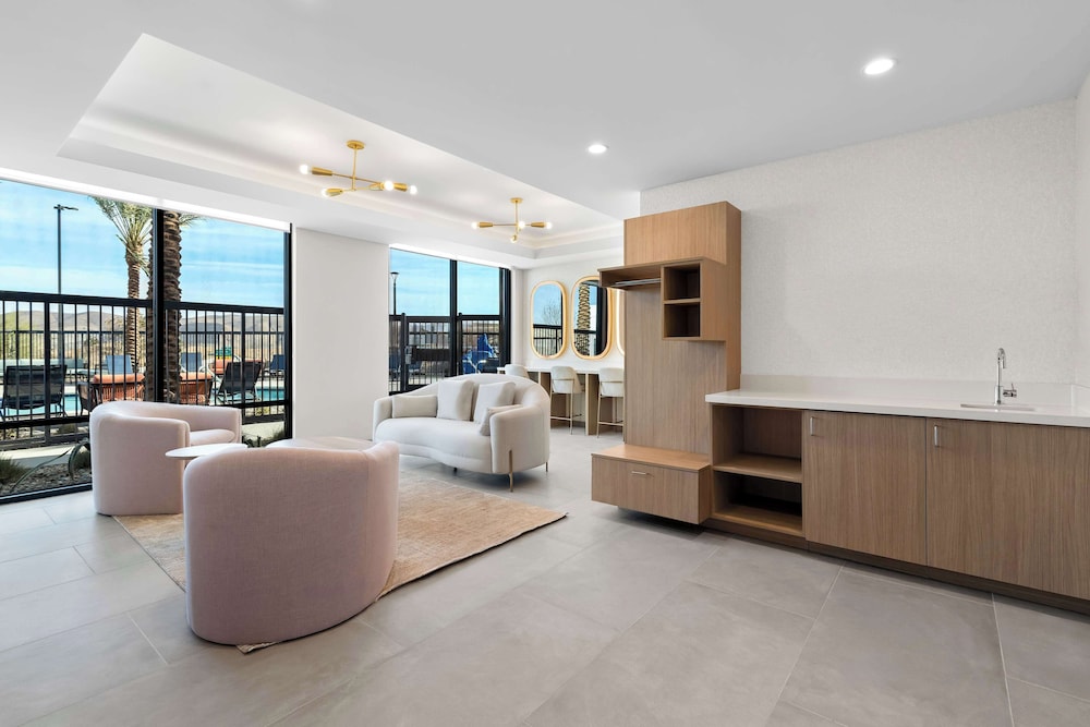 Hampton Inn & Suites by Hilton Corona - photo 49