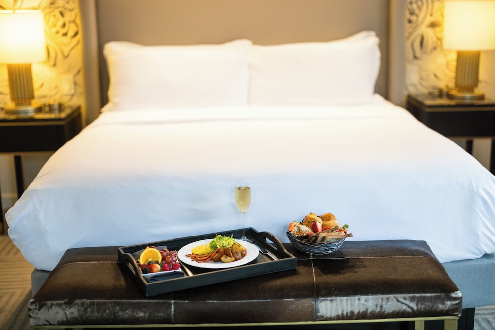 The Gwen a Luxury Collection Hotel Michigan Avenue Chicago - photo 39
