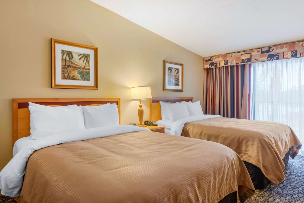 Clarion Inn Ormond Beach at Destination Daytona - photo 26