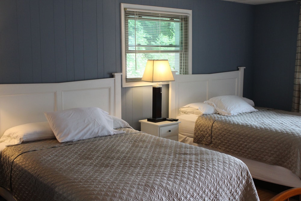 Catskill Seasons Inn - photo 27